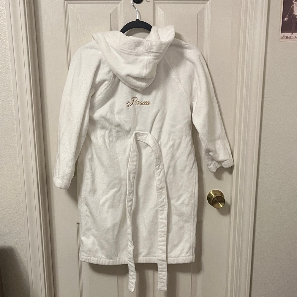 The Plaza Hotel Girl’s White Plush Bathrobe with Gold Logo - Picture 6 of 8